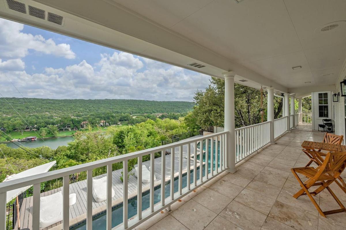 Chateau Lake Austin Exteriör bild