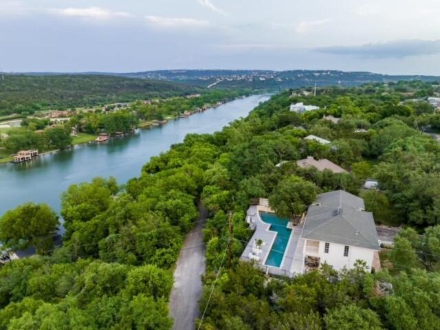 Chateau Lake Austin Exteriör bild
